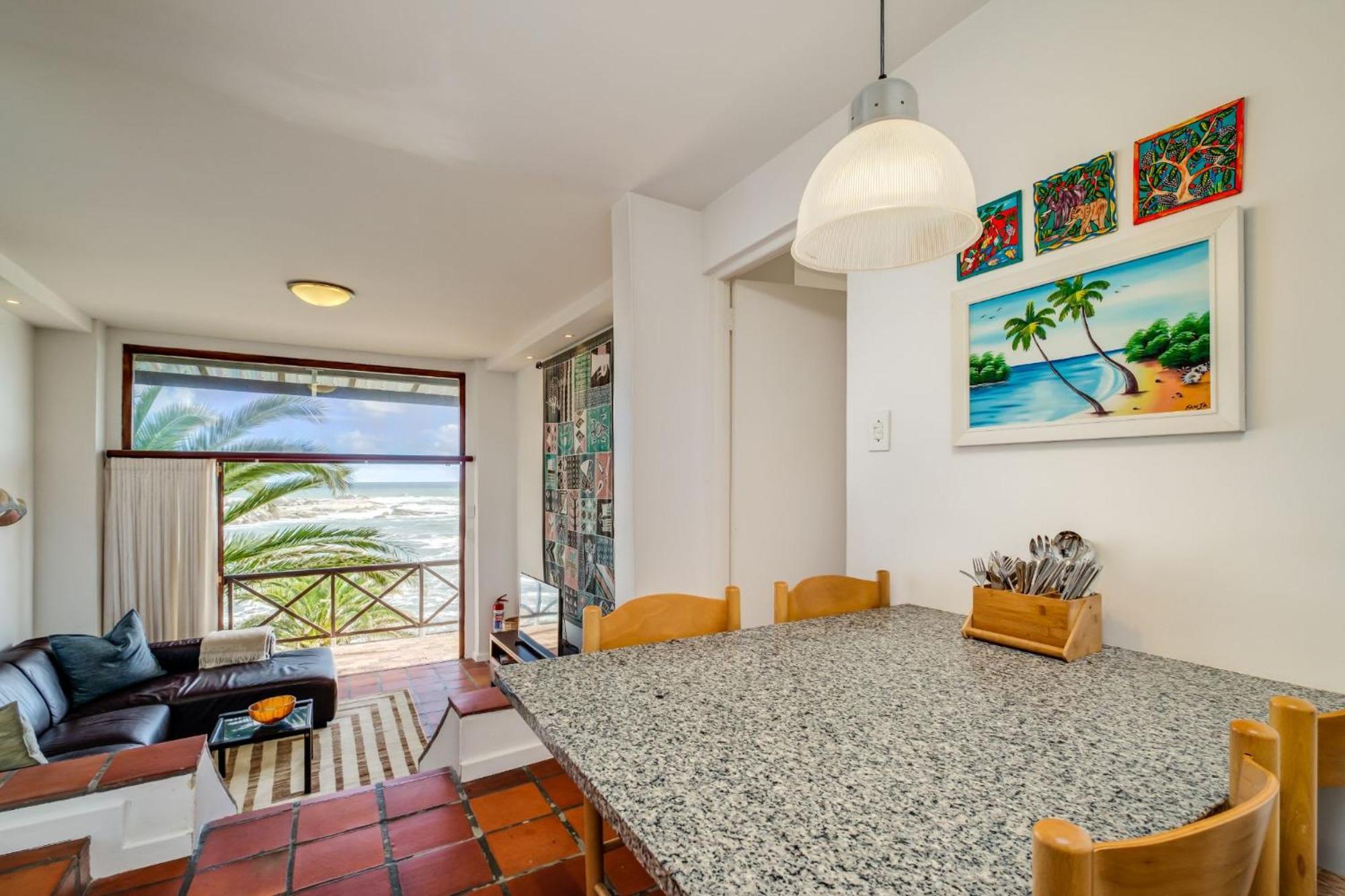 Camps Bay Terrace Palm Suite เคปทาวน์ ภายนอก รูปภาพ